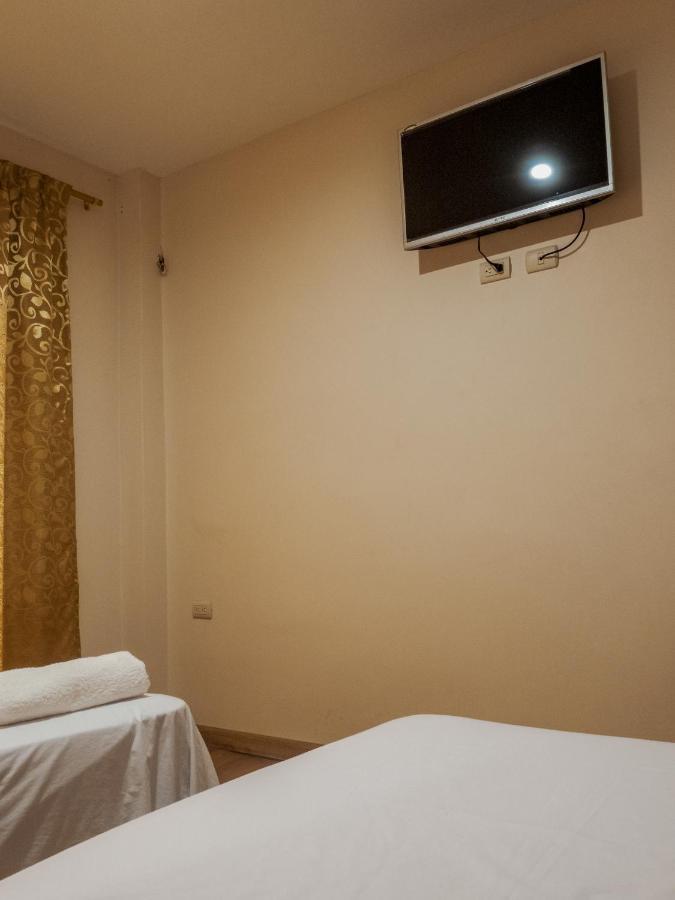 Hostal Tortuga Dorada Пуерто-Лопес Екстер'єр фото