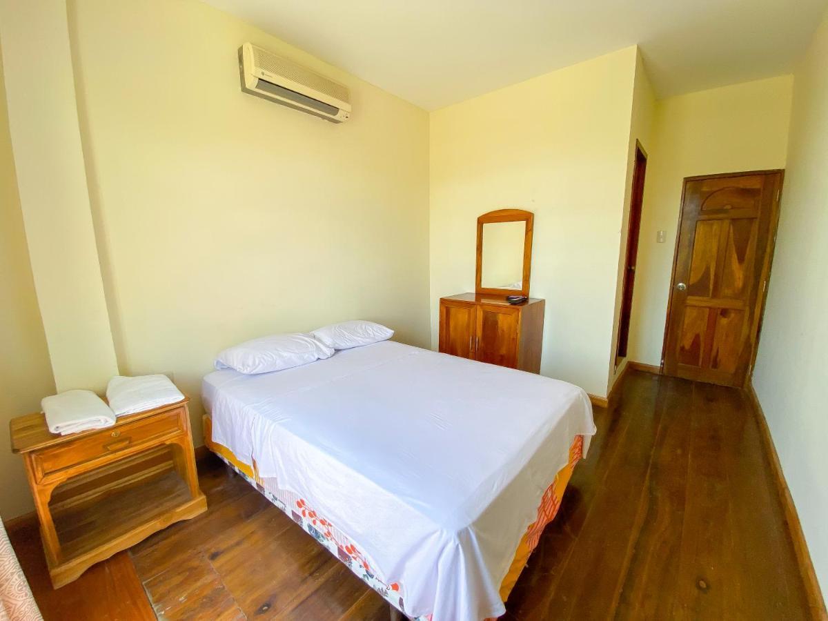 Hostal Tortuga Dorada Пуерто-Лопес Екстер'єр фото