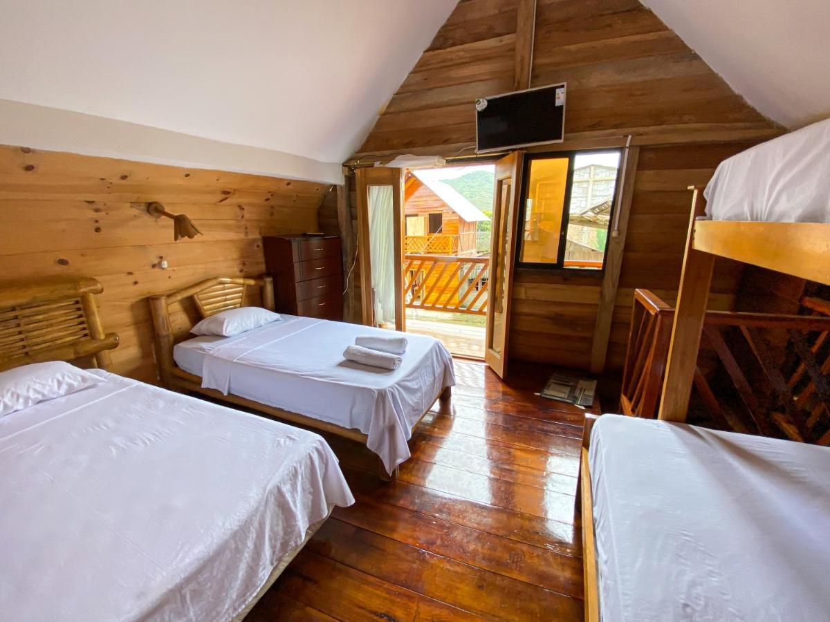 Hostal Tortuga Dorada Пуерто-Лопес Екстер'єр фото