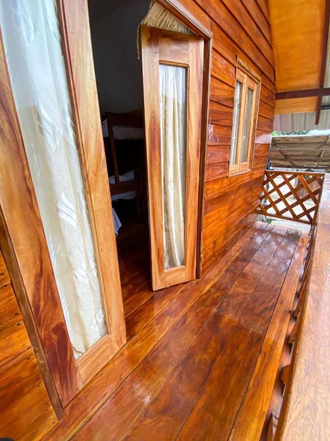 Hostal Tortuga Dorada Пуерто-Лопес Екстер'єр фото