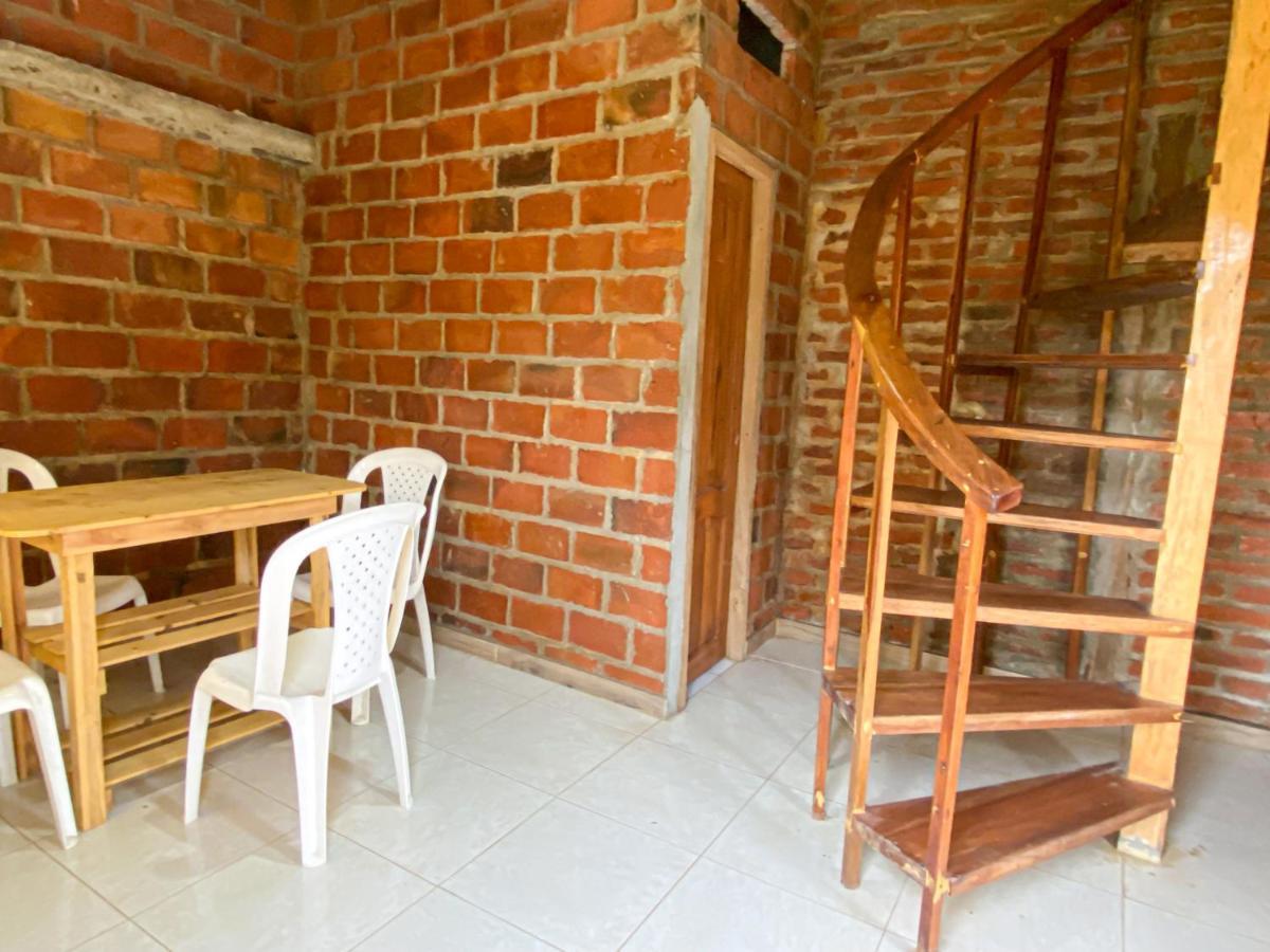 Hostal Tortuga Dorada Пуерто-Лопес Екстер'єр фото